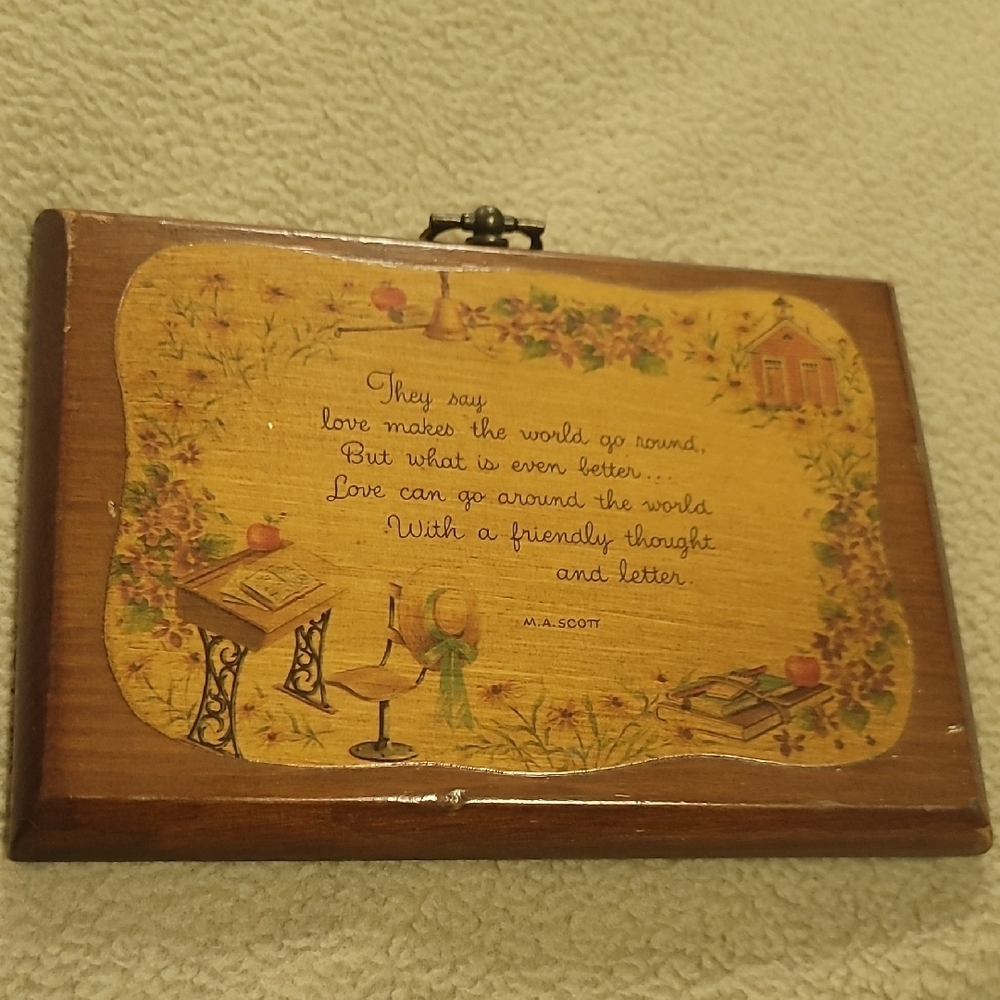 Decorative Wooden Plaque with Inspirational Quote